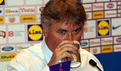 Hiddink preuzima afričkog diva?