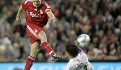 Gerrard i Torres spremni za veliki derbi