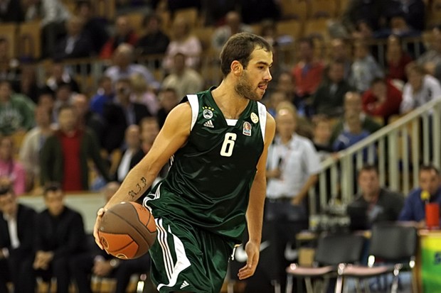 Bourousis donio pobjedu Grcima