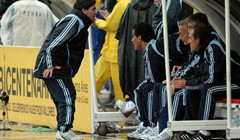 Maradona napokon dobio ugovor