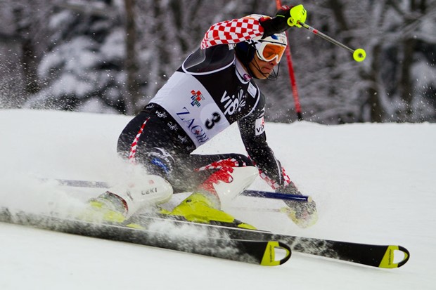 Hargin vodi u Adelbodenu, Ivica odličan