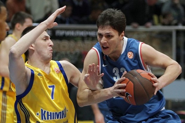 Cibona prijetila, Himki odgovorio