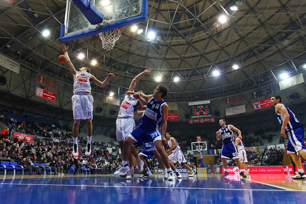 Cibona nadigrala Zadar