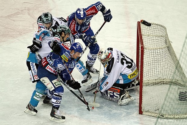 Linz pretvrd orah za oproštaj od Arene