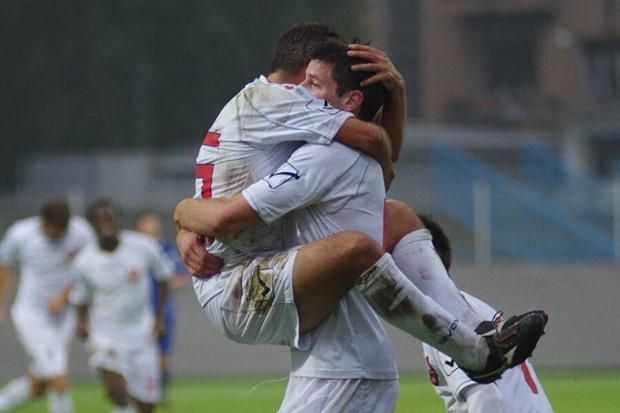 Mario Cvitanović i Leonard Bisaku na klupi Zagreba