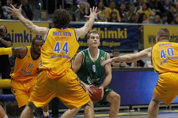 Himki obranio domaći teren, Lončar usporio raspoloženog Australca