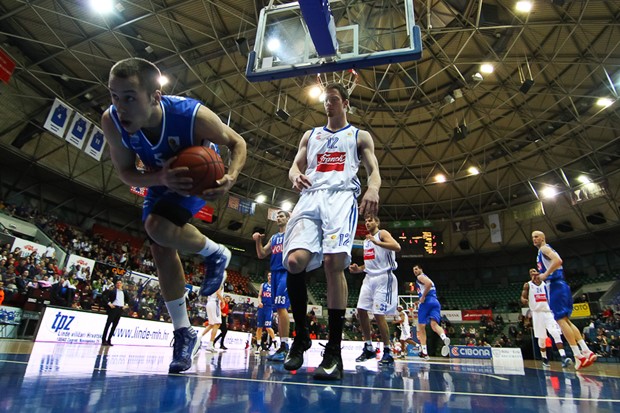 Uniks tricom sa zvukom sirene svladao Banvit, Budućnost slavila protiv Kolejlilera