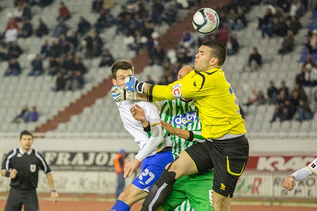 Matej Jonjić načeo mrežu Fukuoke za nastavak dobrog niza Cerezo Osake