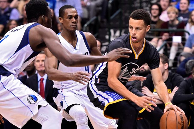 Video: Curry i Golden State do novih rekorda, Miami ispustio +19