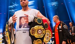 Tyson Fury: "Mogu pobijediti Anthonyja Joshuu i s jednom rukom zavezanom iza leđa"