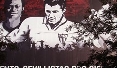 Sevilla odala priznanje Šukeru na ulazu stadiona Sanchez Pizjuan