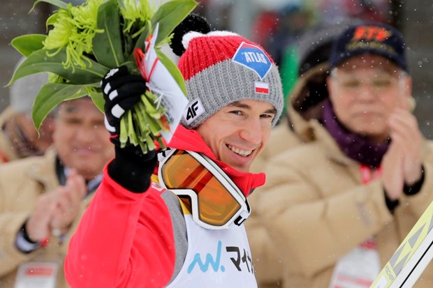 Kamil Stoch slavio drugog dana u Sapporu, Prevc i Kot ovaj put bez postolja