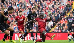 VIDEO: Dvojbena sudačka odluka koštala Bilićev West Ham, Liverpool minimalno slavio u domaćoj premijeri