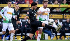 Borussia prejaka i za Werder, za  plus četiri na vrhu ljestvice
