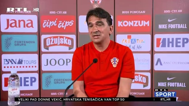 [VIDEO] Dalić novinarima: 'Nećete dobiti veću plaću ako napišete tko je nosio marker'