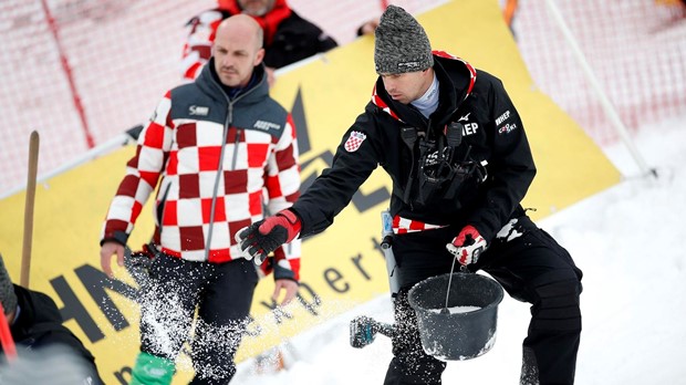 Mučenje na Sljemenu prekinuto nakon 19 skijaša koji su se spustili niz stazu