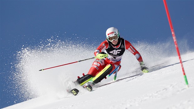 Ljutić odustala, Popović solidna, Shiffrin u vodstvu