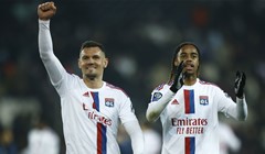 Lyon u rekordnom transferu doveo konkurenciju Lovrenu i Ćaleti-Caru