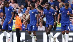 Chelsea i Everton preokretom slavili protiv niželigaša, Burnley izbacio Nottingham Forest
