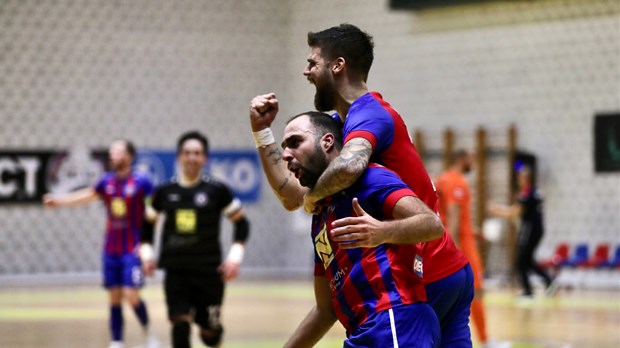 Golijada u Osijeku, drama u Vrgorcu, Torcida "razbila" Futsal Dinamo