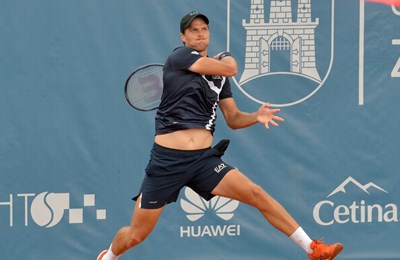 Bošković izbacila nekadašnju 23. tenisačicu svijeta, pobjede Mikruta i Serdarušića